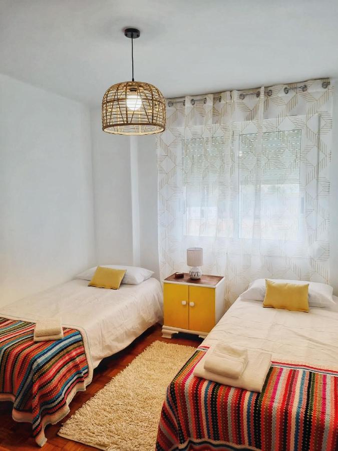 El Piso De Maria Apartment Vigo Luaran gambar