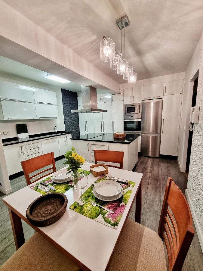 El Piso De Maria Apartment Vigo Luaran gambar